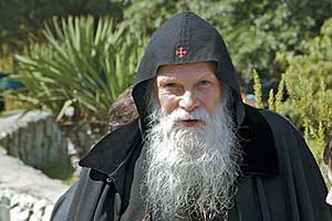 catholic.orthodoxpriest4